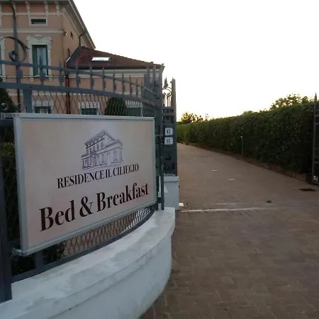 Il Ciliegio , Via Superiore 93 Luzzara Bed & Breakfast Suzzara