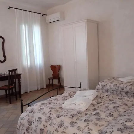 Il Ciliegio , Via Superiore 93 Luzzara Bed & Breakfast